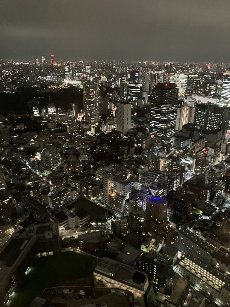 リッツカールトン東京ロビーラウンジ夜景