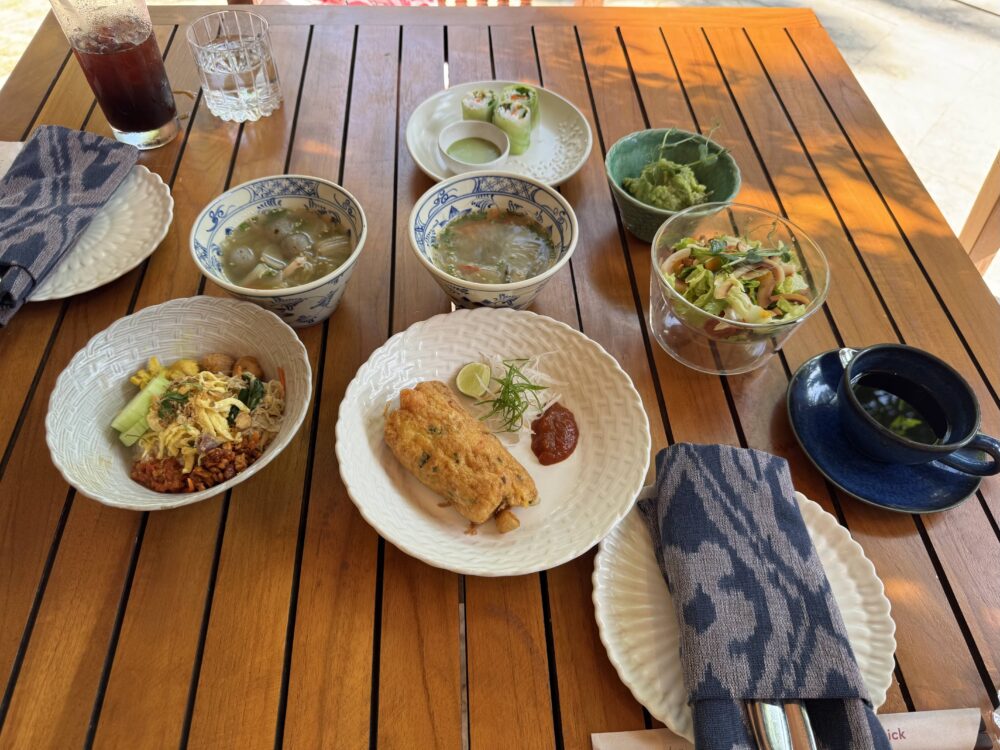 アンダーズ・バリーレストランービレッジスクエアー朝食