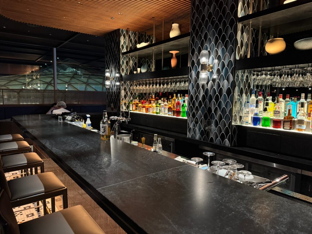 センチュリオンラウンジとは？羽田空港の新設ラウンジから世界展開まで徹底解説