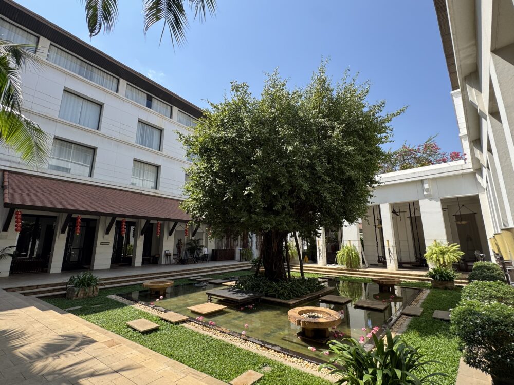 パークハイアットーシェムリアップー中庭