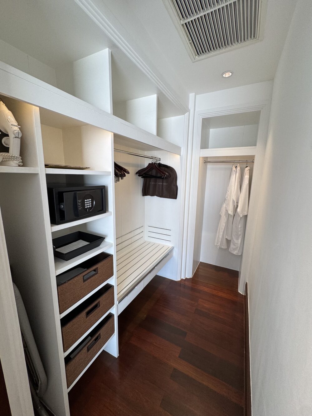 パークハイアットーシェムリアップーパークスイートークローゼット