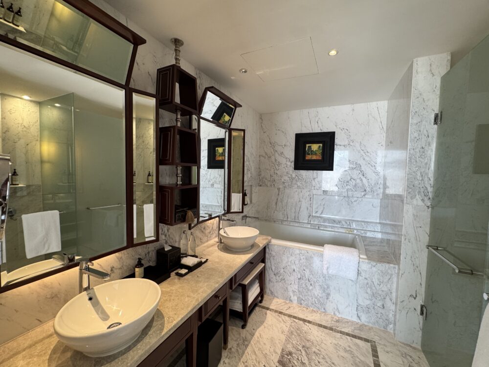 パークハイアットーシェムリアップーパークスイートー洗面所