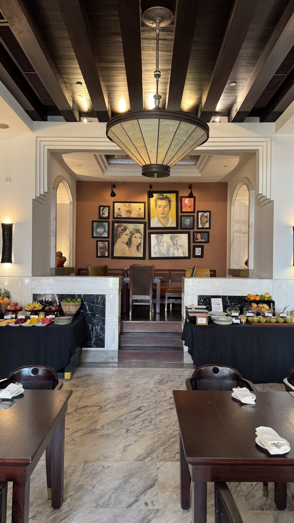 パークハイアットーシェムリアップーザ・ダイニングルームー朝食