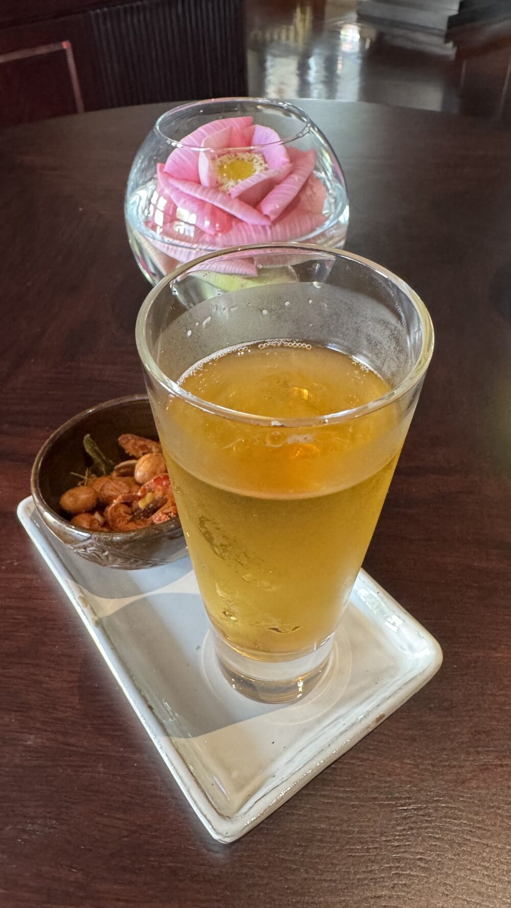 パークハイアットーシェムリアップーザ・リビングルームーチェックインーウェルカムドリンク