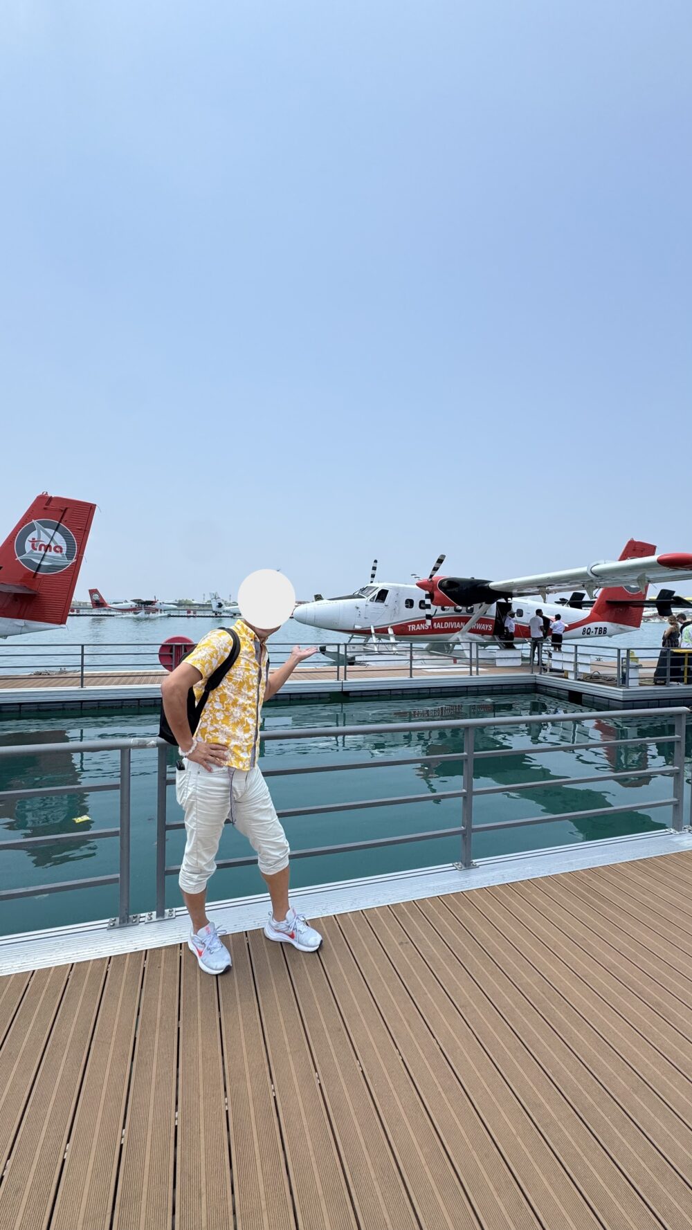 コンラッドーモルディブー水上飛行機